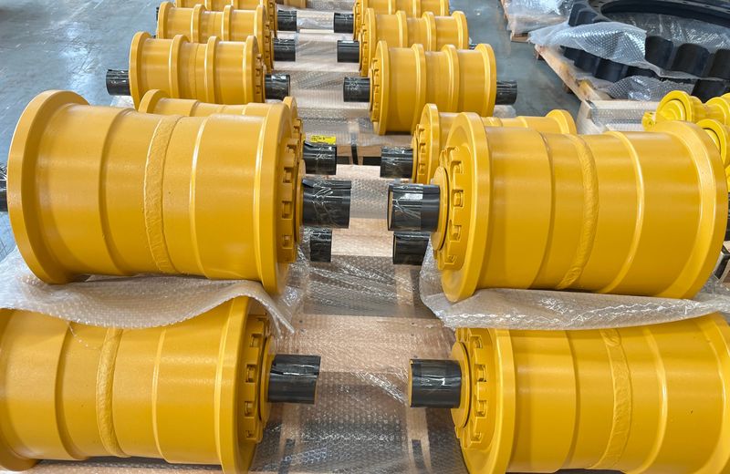 CLIK rollers and front idler assemblies